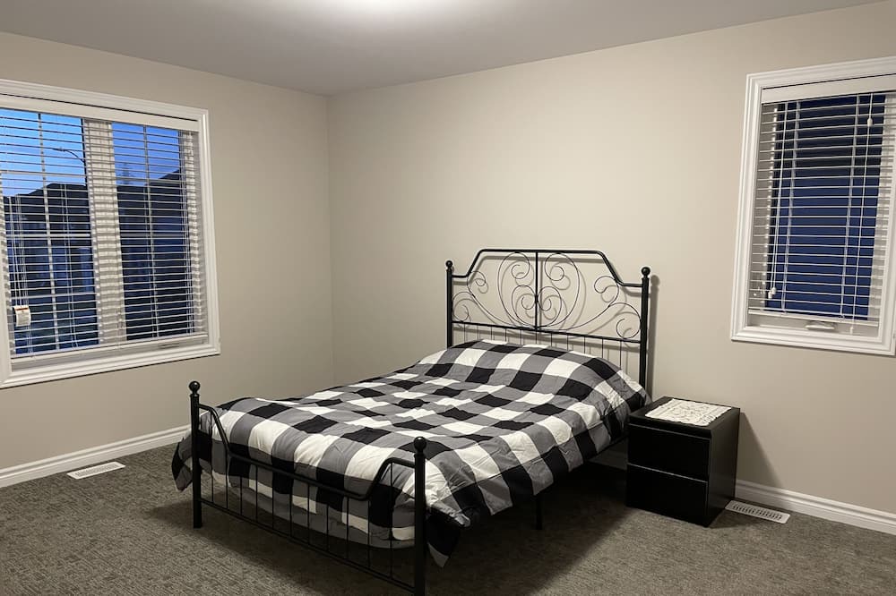 Photo of Bedroom in Welland