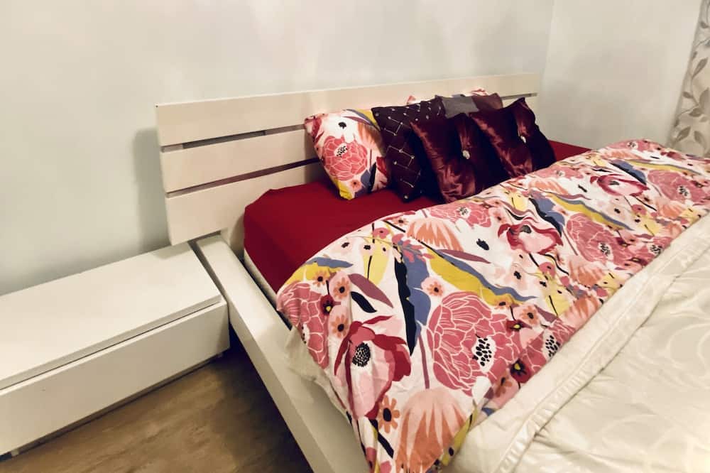 Photo of Bedroom in Aurora