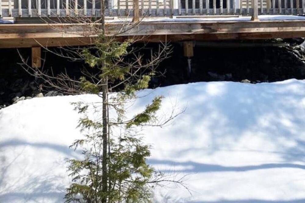 Photo of Outdoor in Bolton-Est