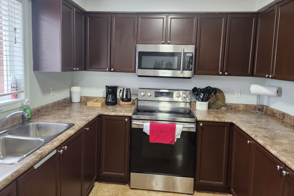 Photo of Kitchen in Owen Sound