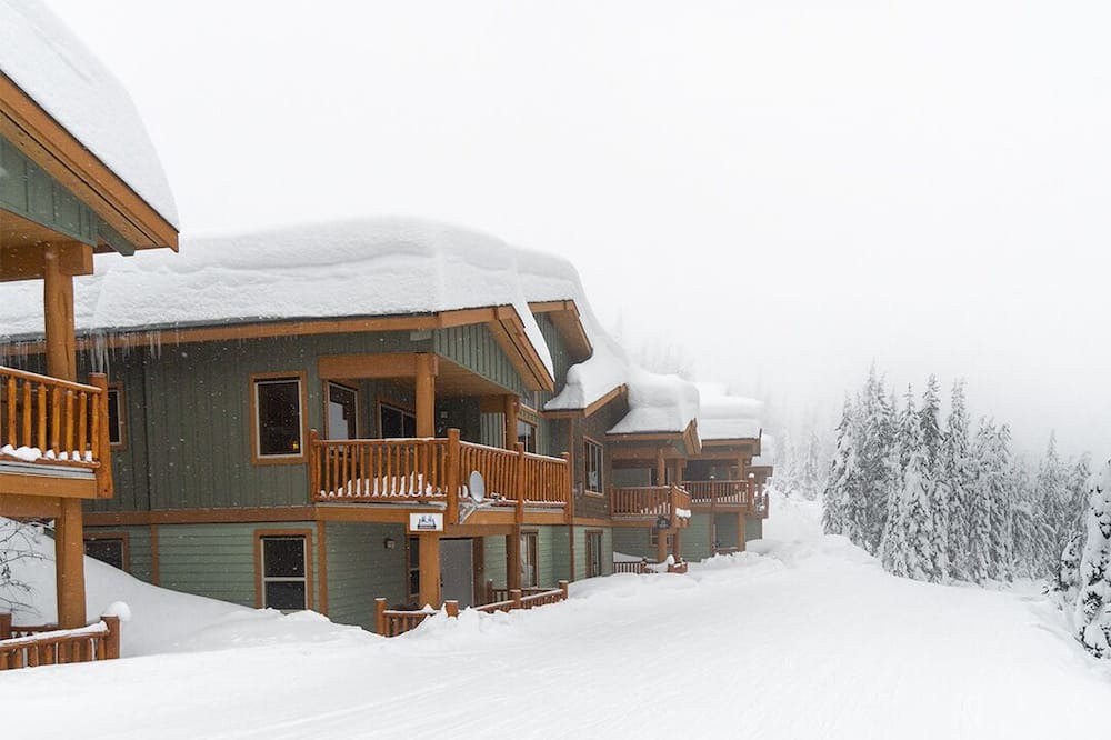 Photo of Outdoor in Snow Pine Estates
