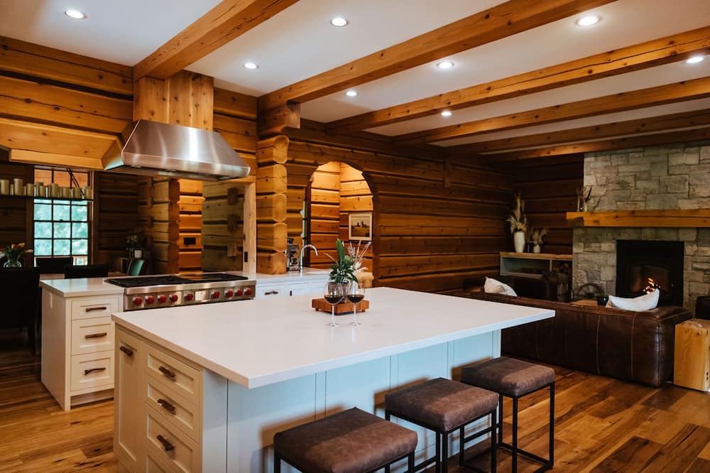 Photo of Kitchen in Pemberton