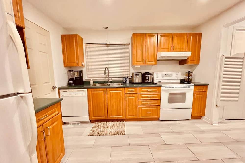 Photo of Kitchen in Aurora