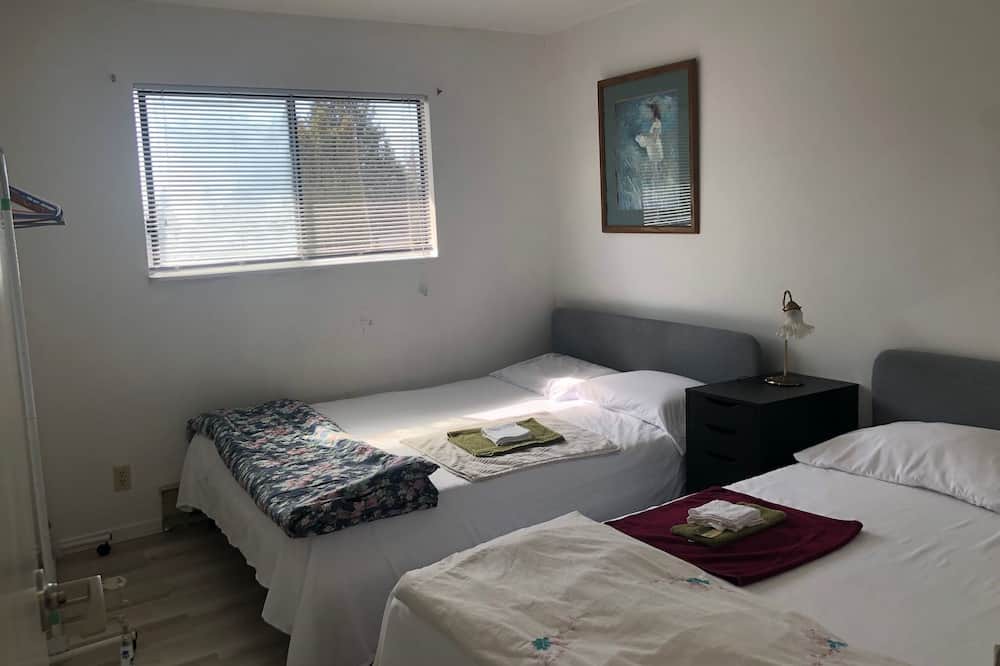 Photo of Bedroom in Gibsons