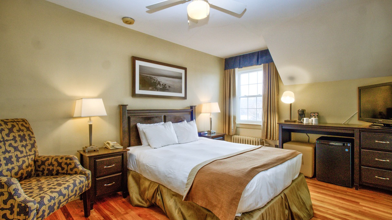 Photo of Bedroom in Ingonish Beach