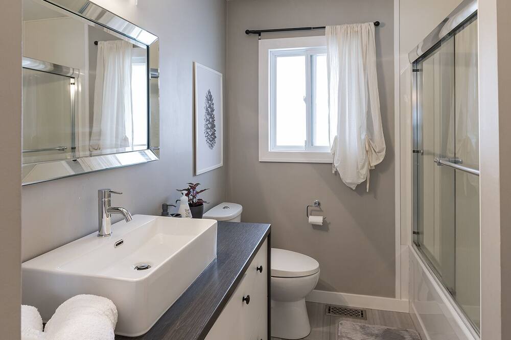 Photo of Bathroom in Squamish