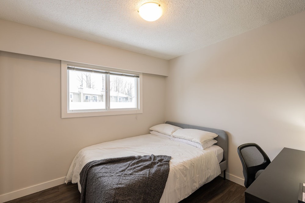 Photo of Bedroom in Squamish