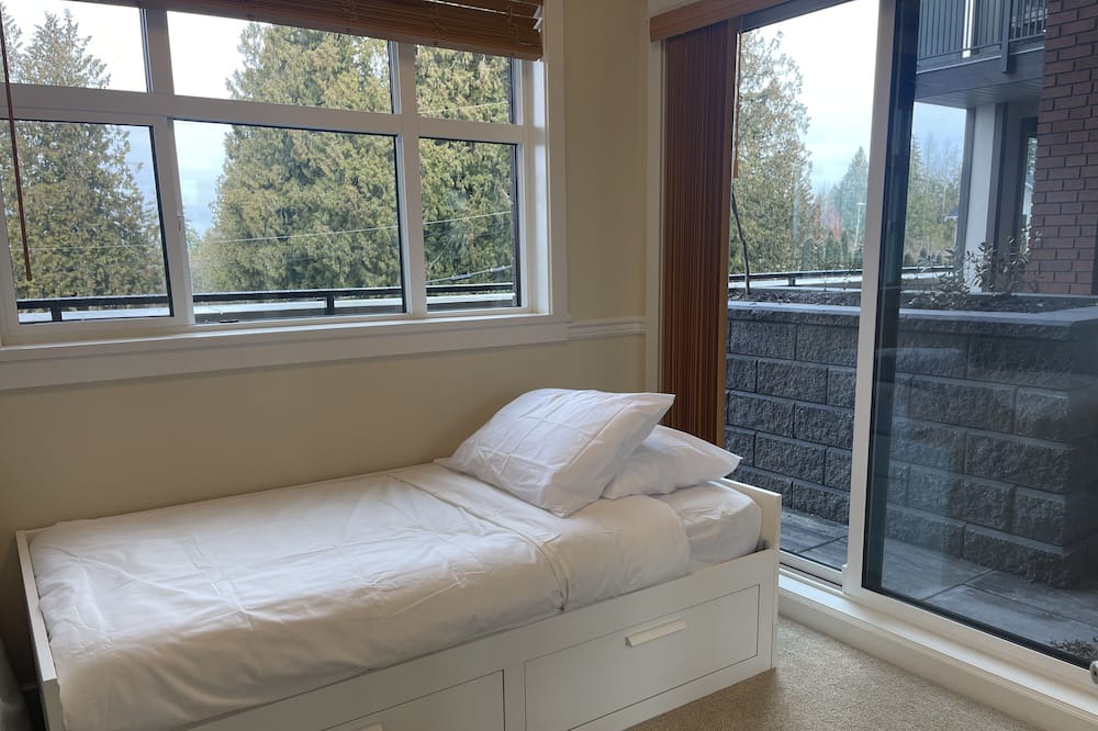 Photo of Bedroom in Willoughby