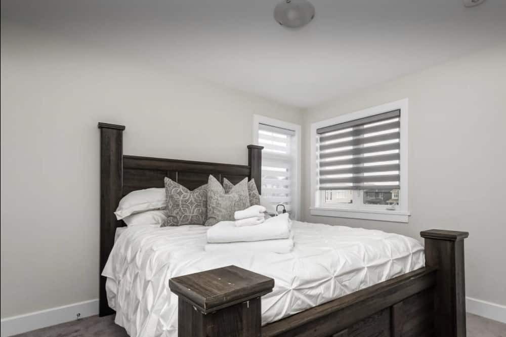 Photo of Bedroom in Carleton Place