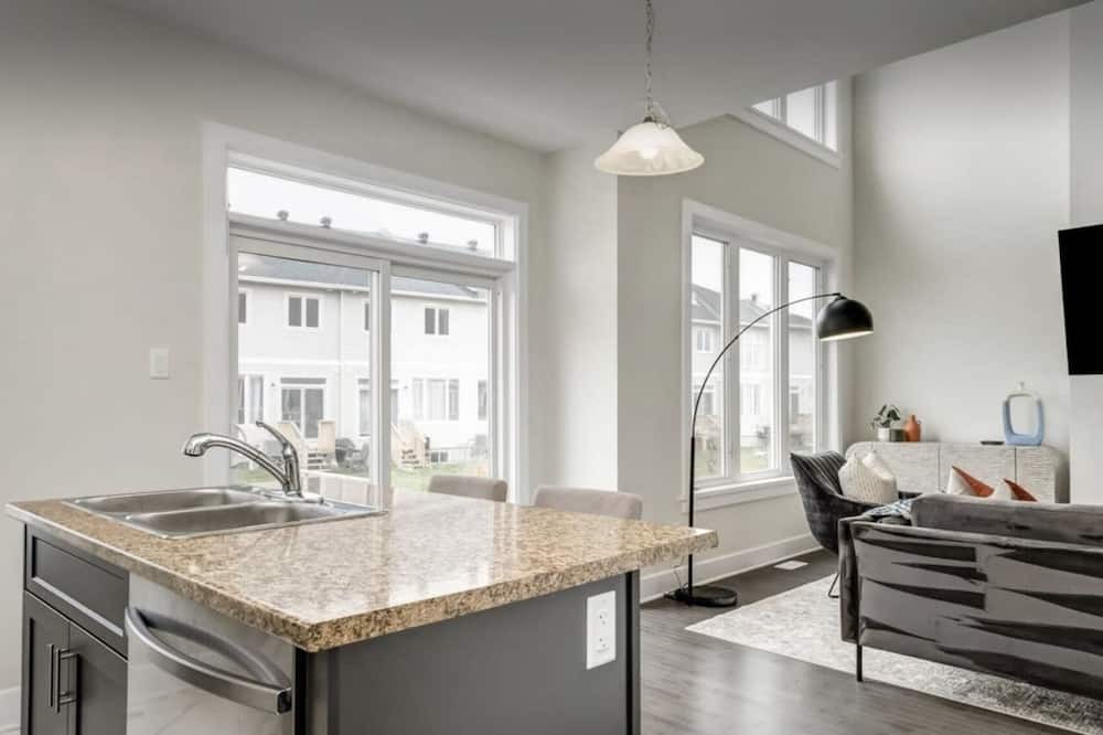 Photo of Kitchen in Carleton Place