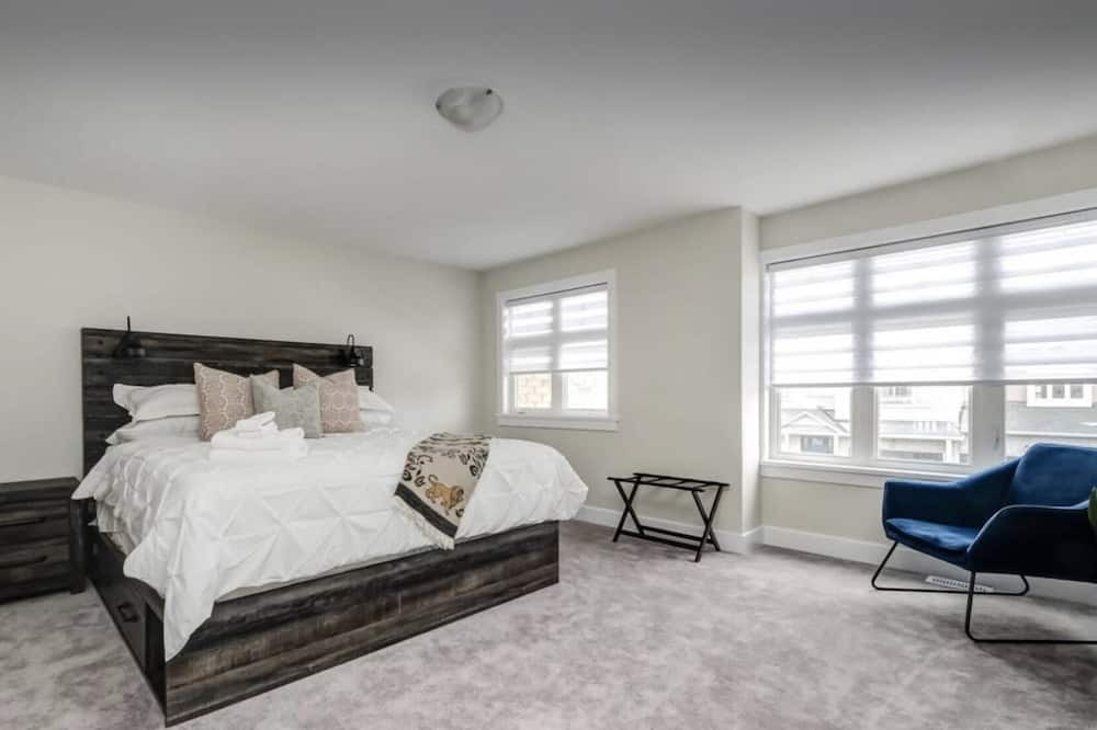 Photo of Bedroom in Carleton Place
