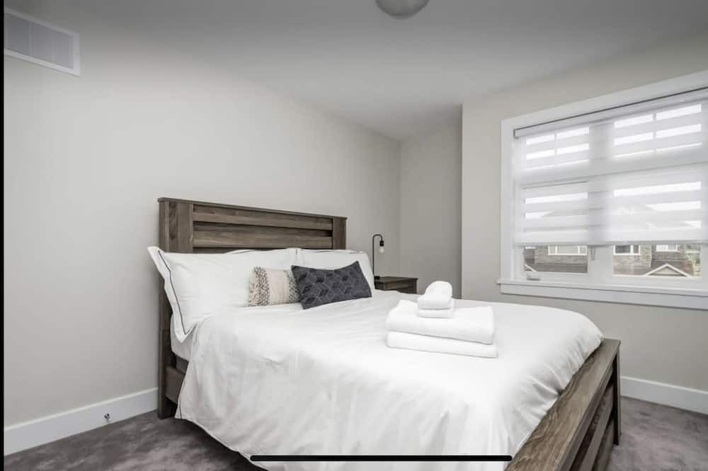 Photo of Bedroom in Carleton Place
