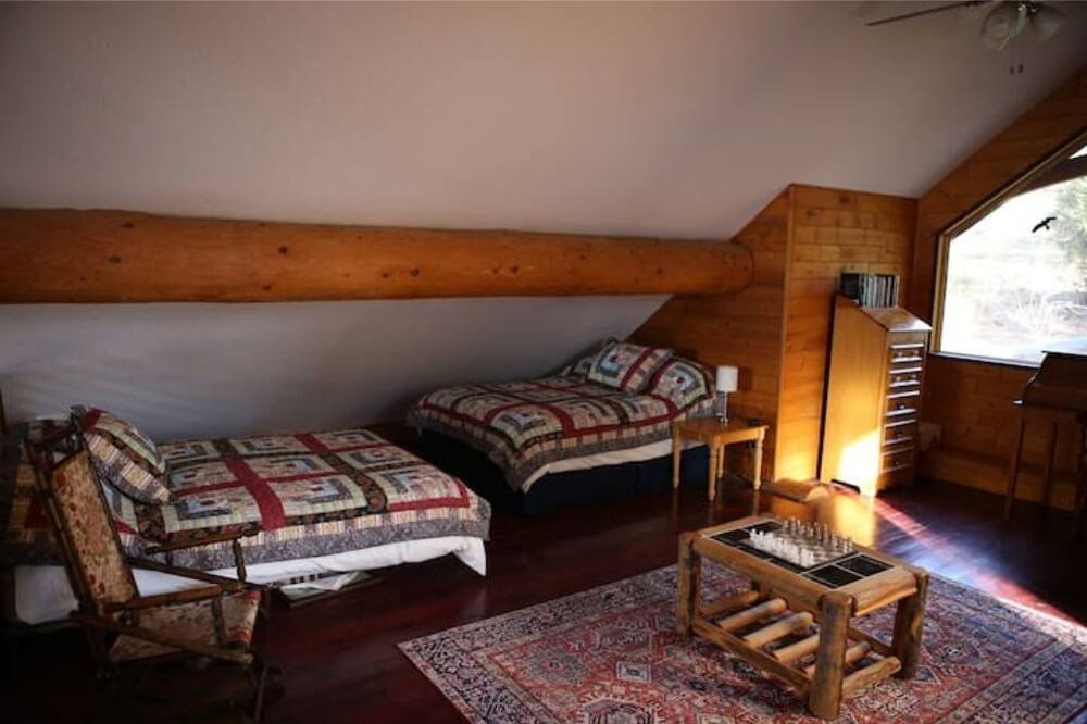 Photo of Bedroom in Central Kootenay