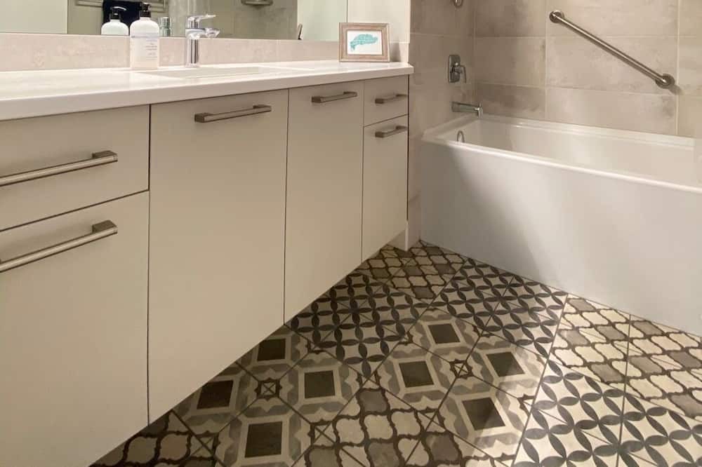 Photo of Bathroom in Southwest Mission