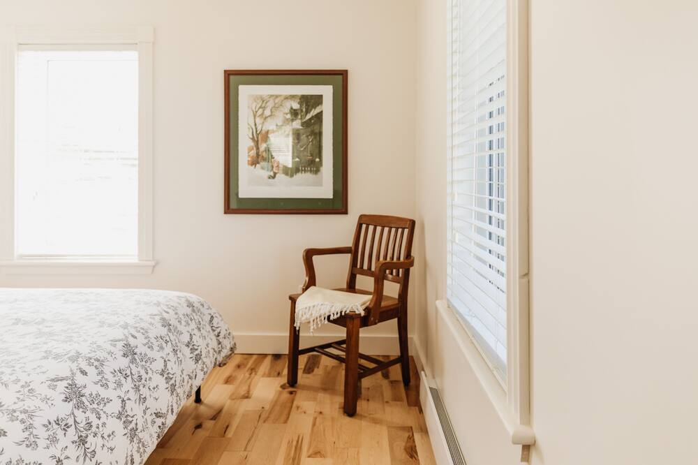 Photo of Bedroom in L'Ile-du-Havre-Aubert