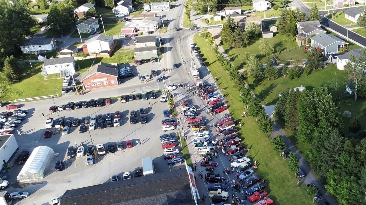 Photo of Outdoor in Deer Lake