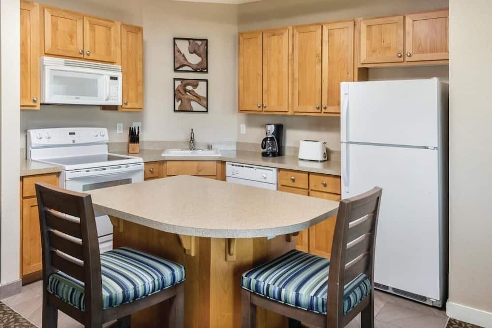 Photo of Kitchen in Inner Harbour