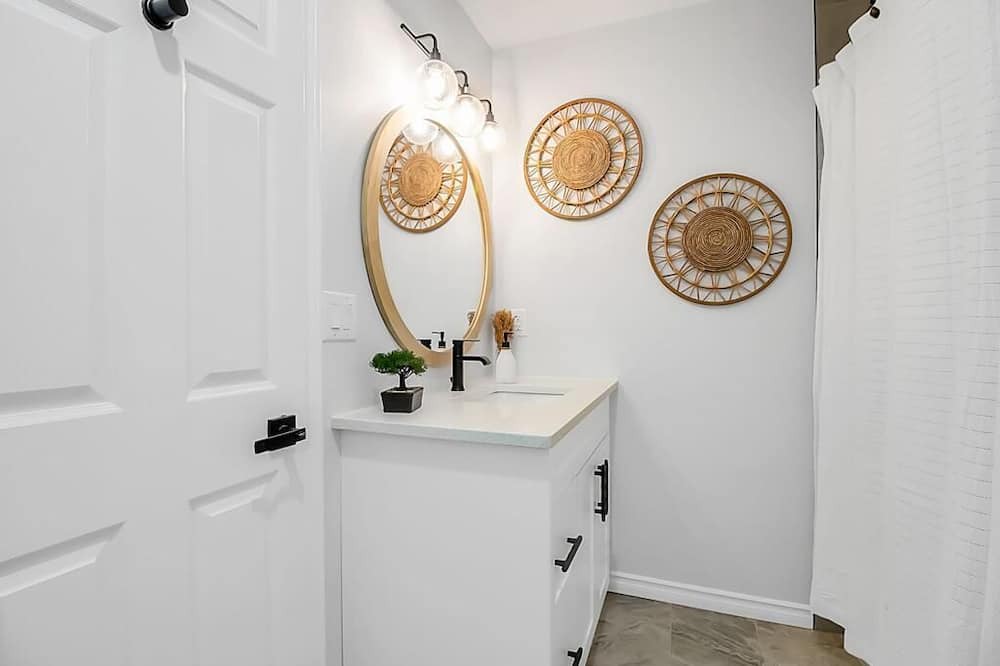 Photo of Bathroom in Town of Essex