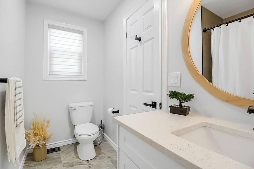 Photo of Bathroom in Town of Essex