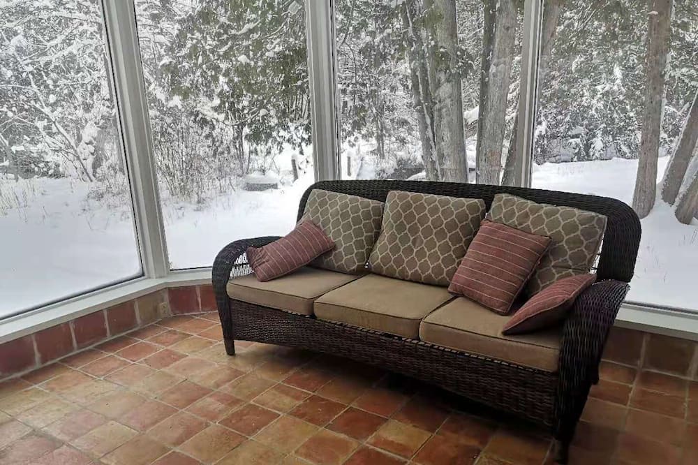 Photo of Outdoor in Markham
