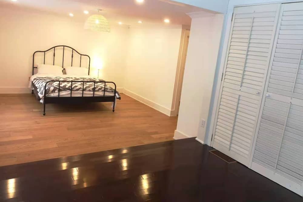 Photo of Bedroom in Markham