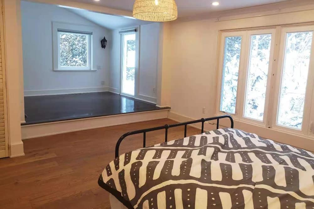 Photo of Bedroom in Markham
