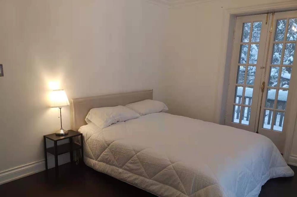 Photo of Bedroom in Markham