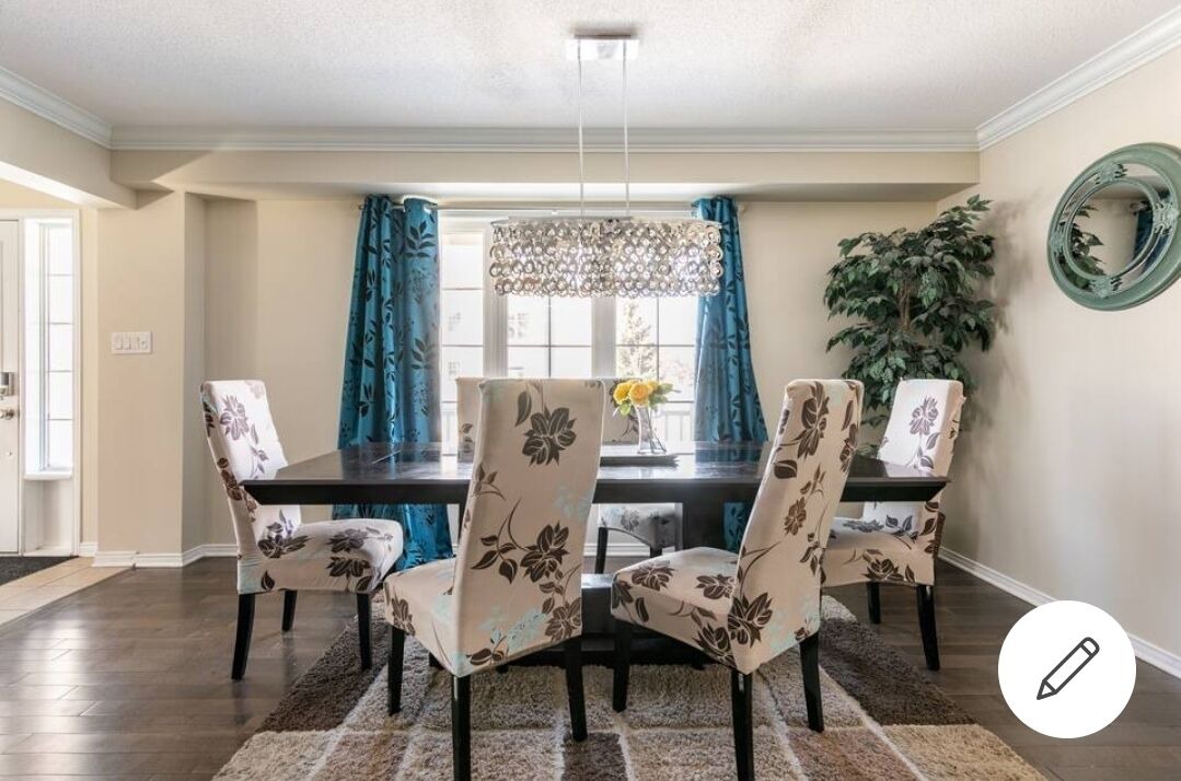 Photo of Livingroom in Ottawa Division
