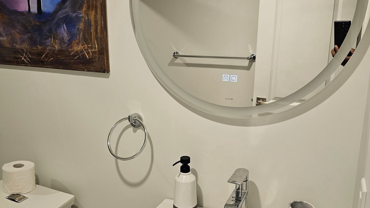 Photo of Bathroom in Ottawa Division