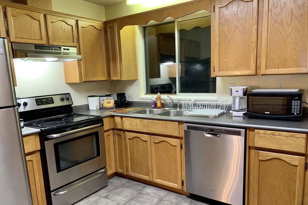 Photo of Kitchen in Guildford