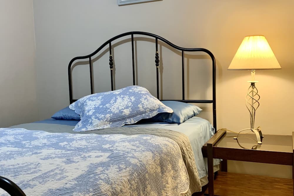 Photo of Bedroom in Guildford