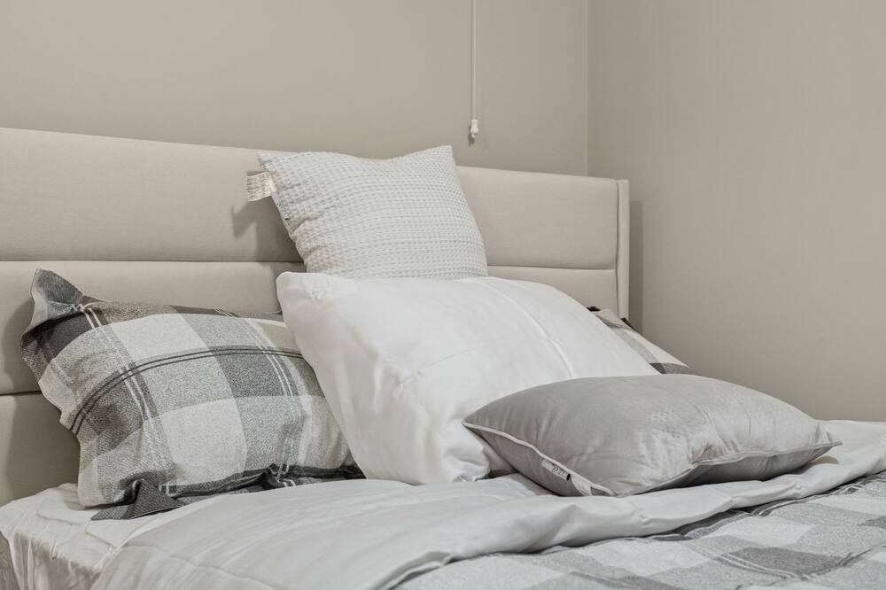 Photo of Bedroom in Northwest Calgary