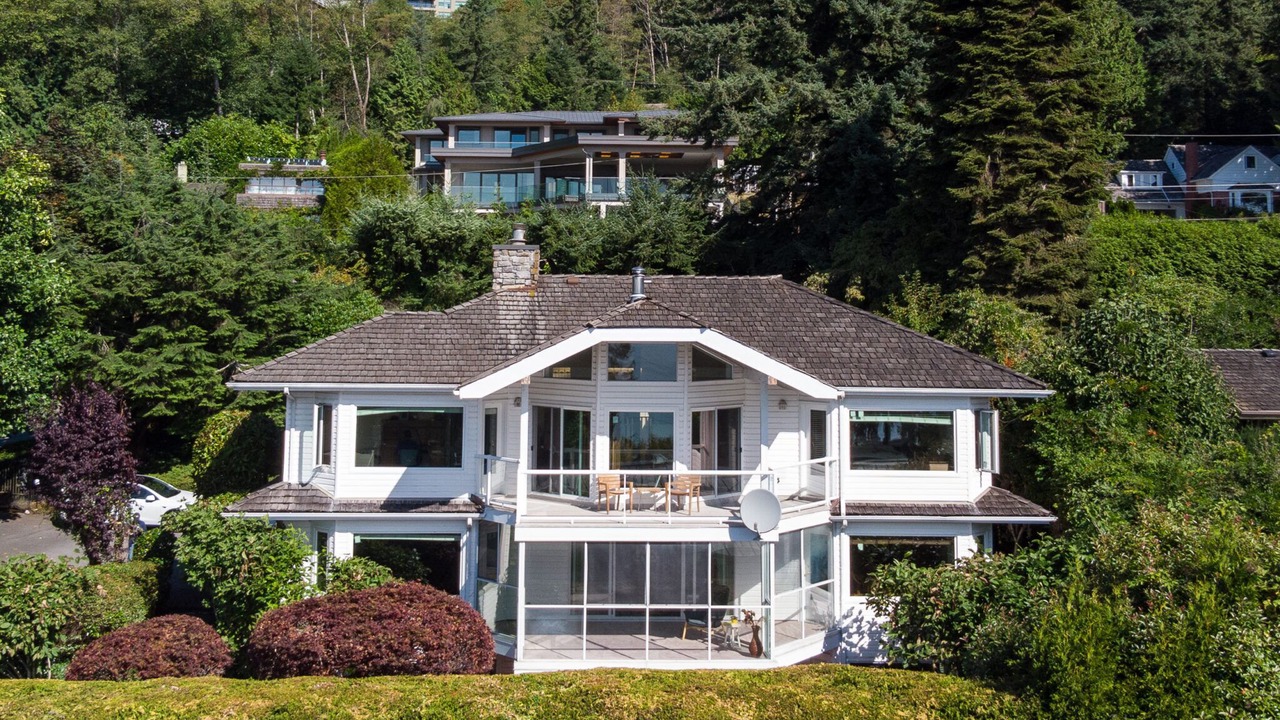 Photo of Outdoor in West Vancouver
