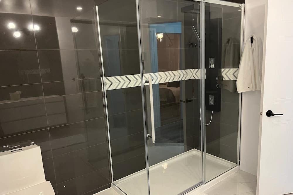 Photo of Bathroom in Sainte-Therese