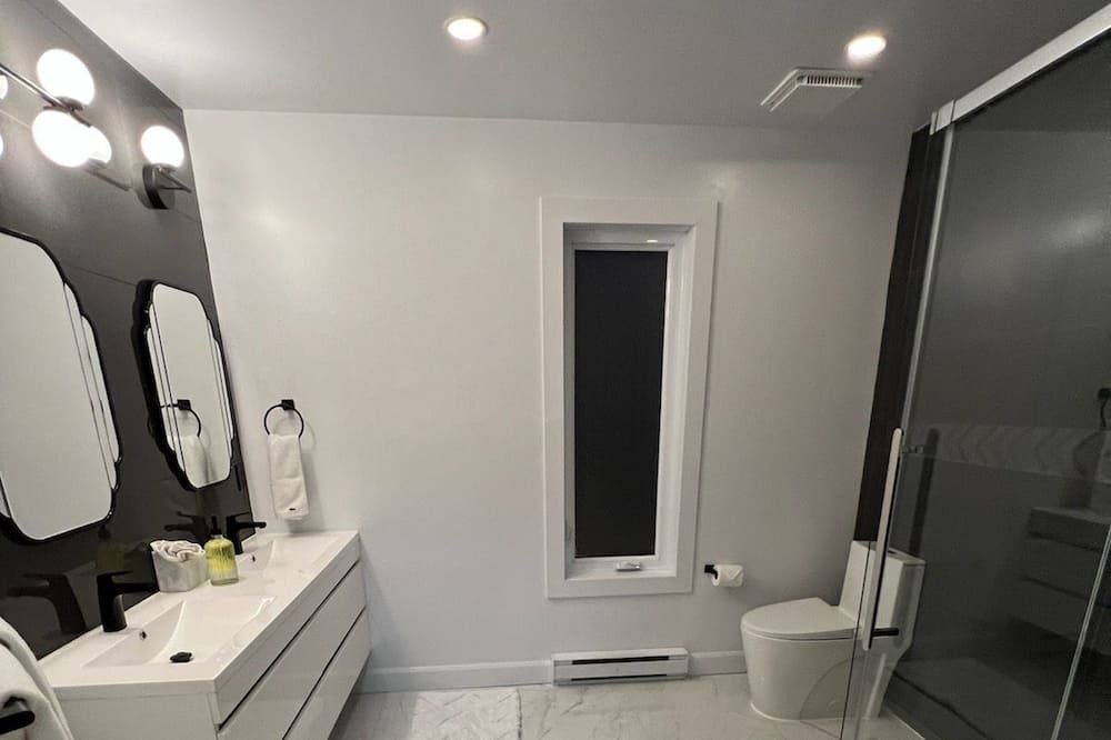 Photo of Bathroom in Sainte-Therese