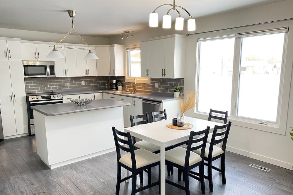 Photo of Kitchen in Winkler