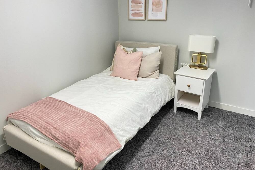Photo of Bedroom in Winkler