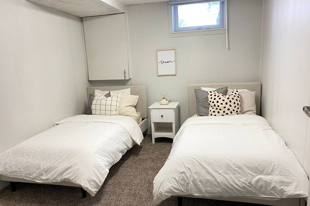 Photo of Bedroom in Winkler