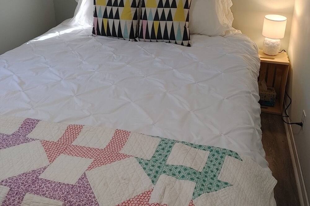 Photo of Bedroom in Terra Nova
