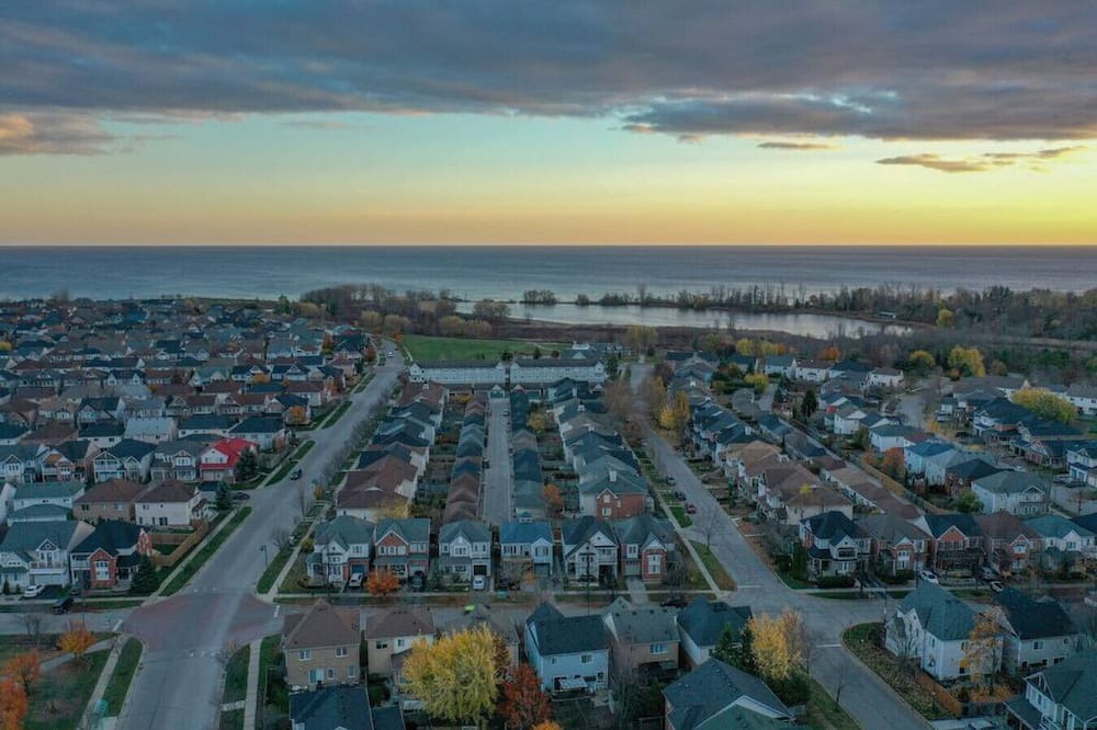 Photo of Others in Ajax
