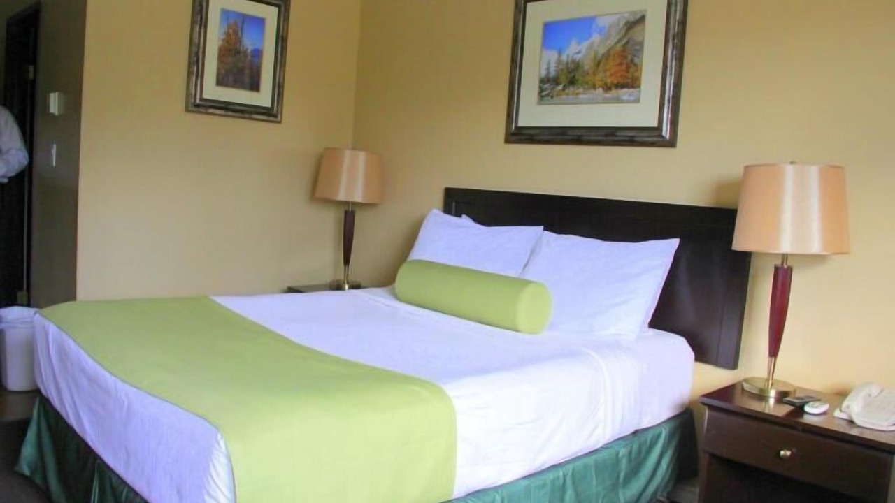 Photo of Bedroom in Grande Cache