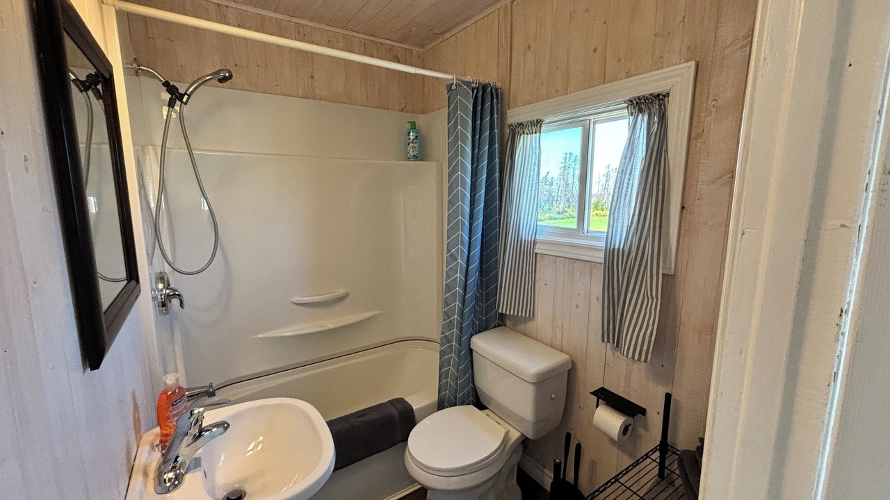 Photo of Bathroom in Chelton