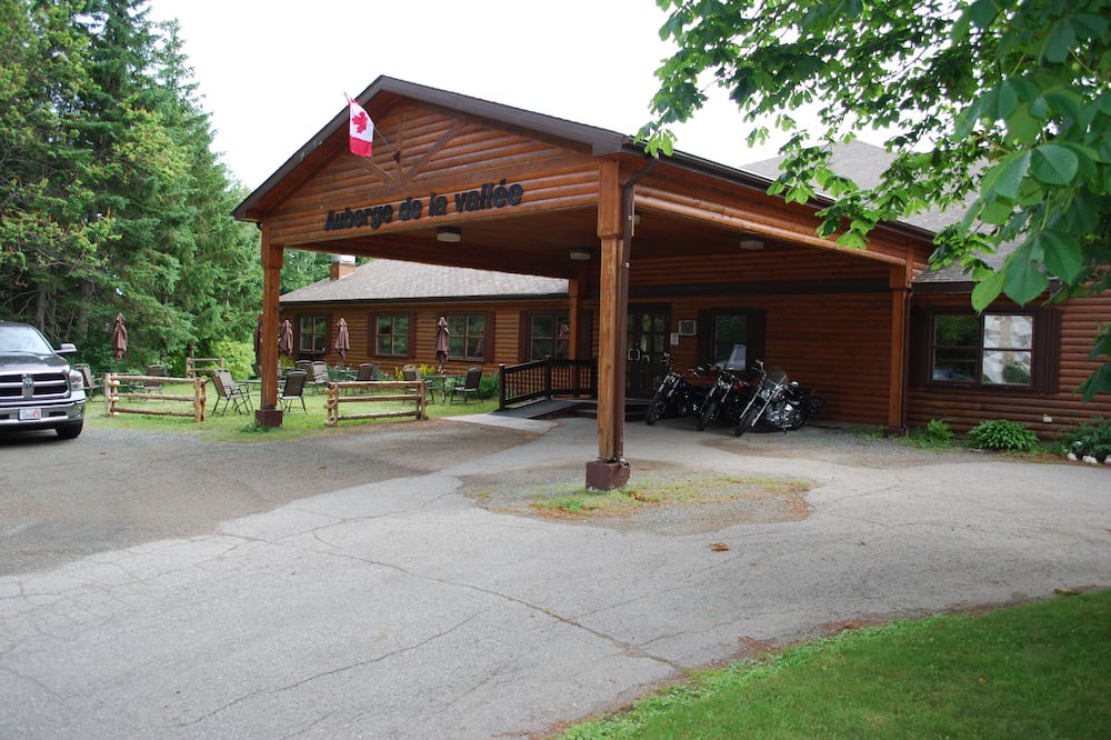 Photo of Outdoor in Bathurst