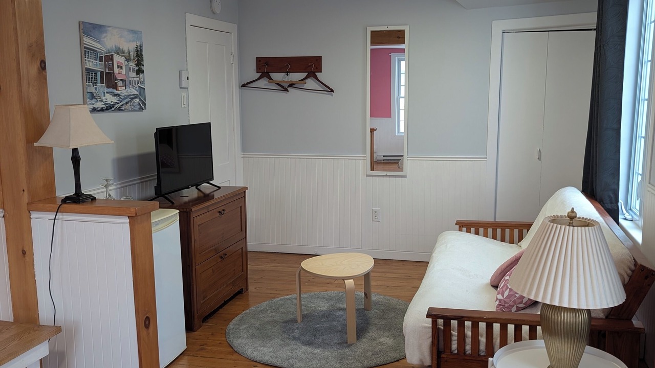 Photo of Bedroom in Magog