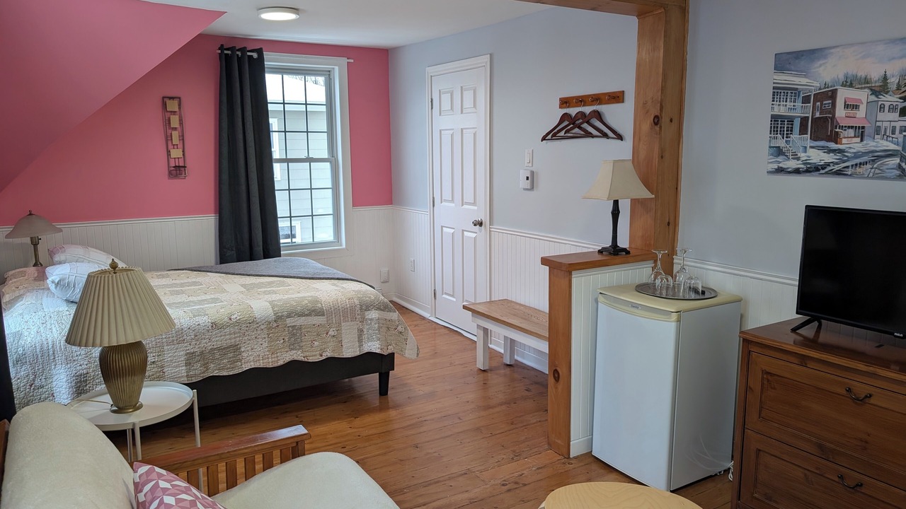 Photo of Bedroom in Magog
