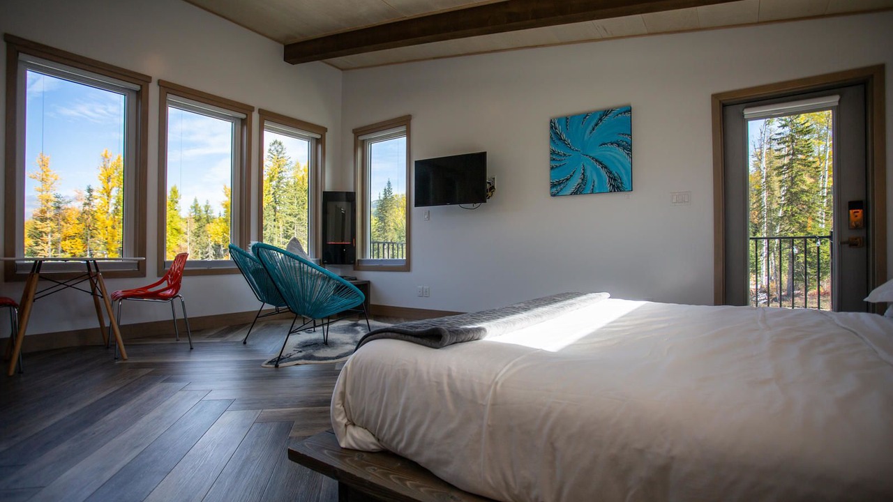 Photo of Bedroom in East Kootenay