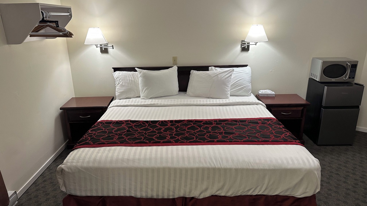 Photo of Bedroom in Valleyview