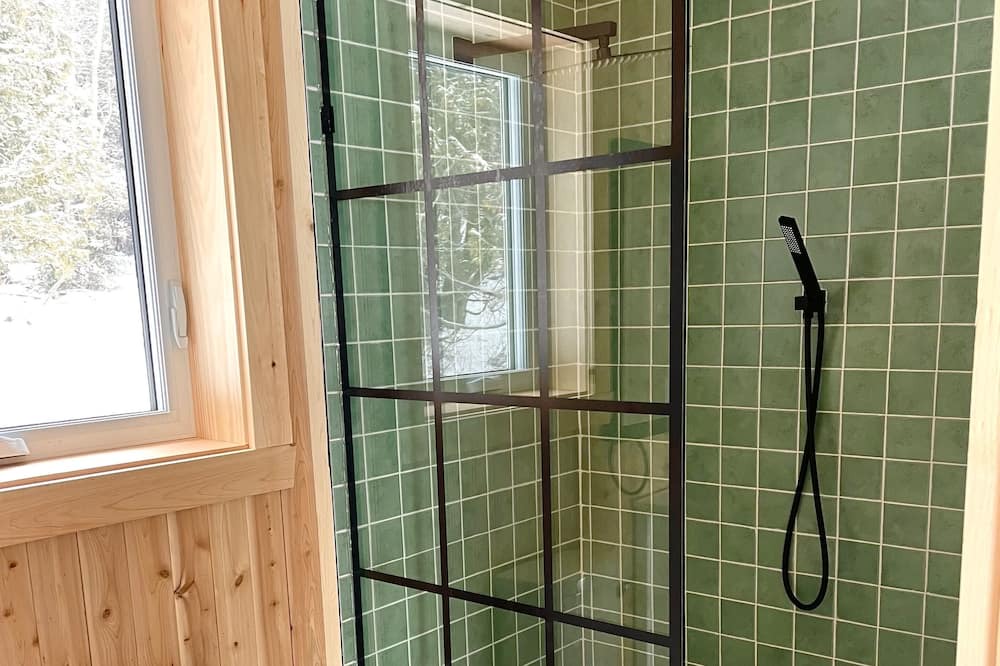 Photo of Bathroom in Miguasha-Ouest