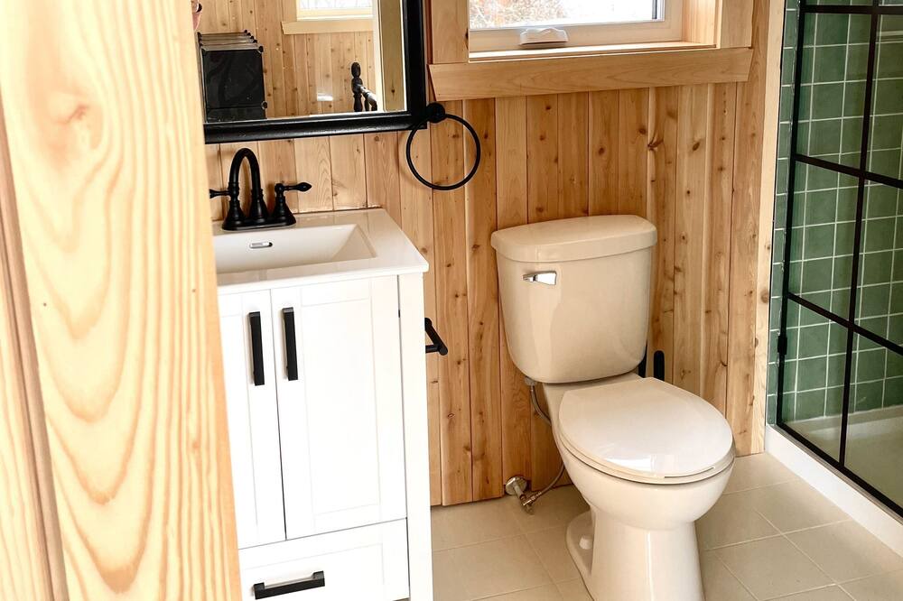 Photo of Bathroom in Miguasha-Ouest