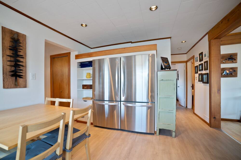 Photo of Kitchen in Port Renfrew